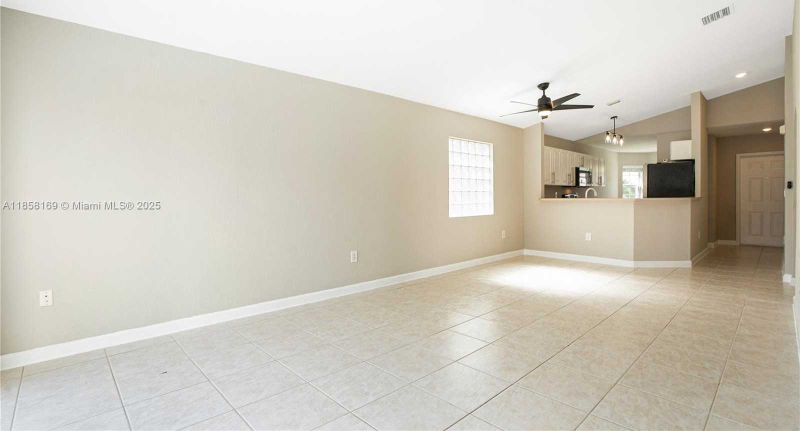 Small Image of 8743 SOUTH WEST 213TH LN, Cutler Bay Number 11