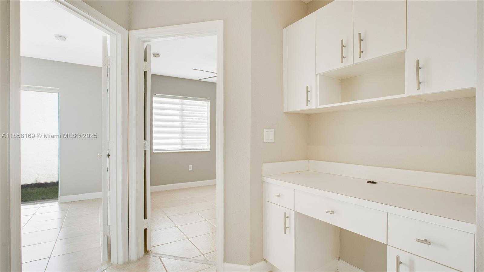 Small Image of 8743 SOUTH WEST 213TH LN, Cutler Bay Number 18