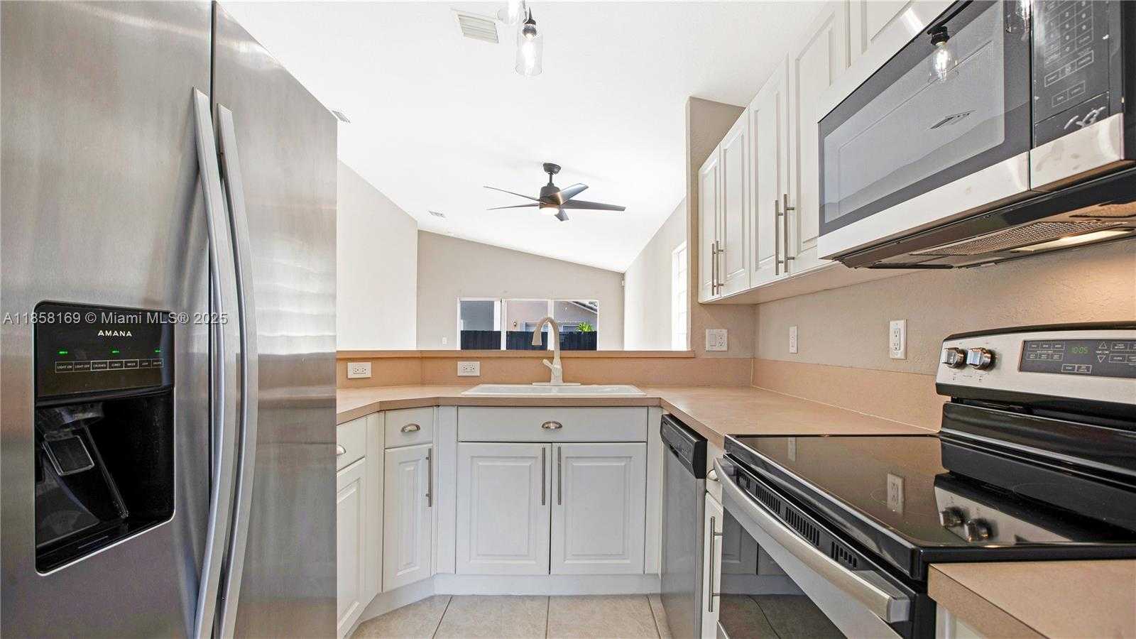Small Image of 8743 SOUTH WEST 213TH LN, Cutler Bay Number 8