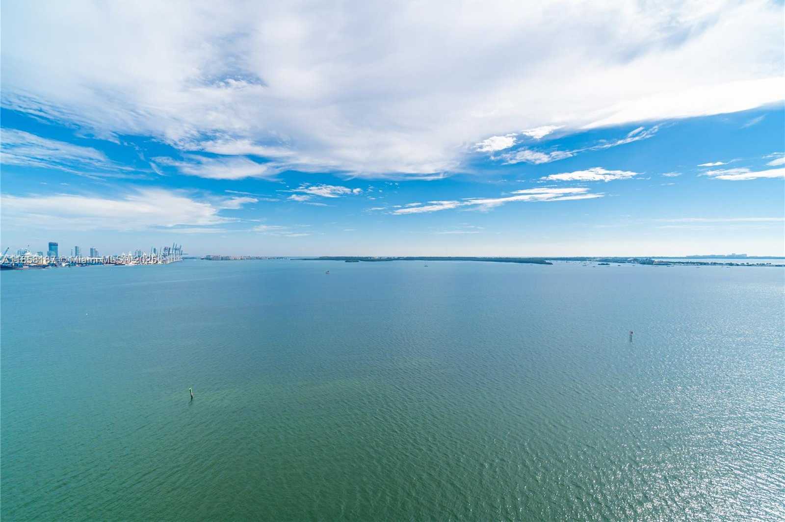 Small Image of 800 CLAUGHTON ISLAND DR #1601, Miami Number 6