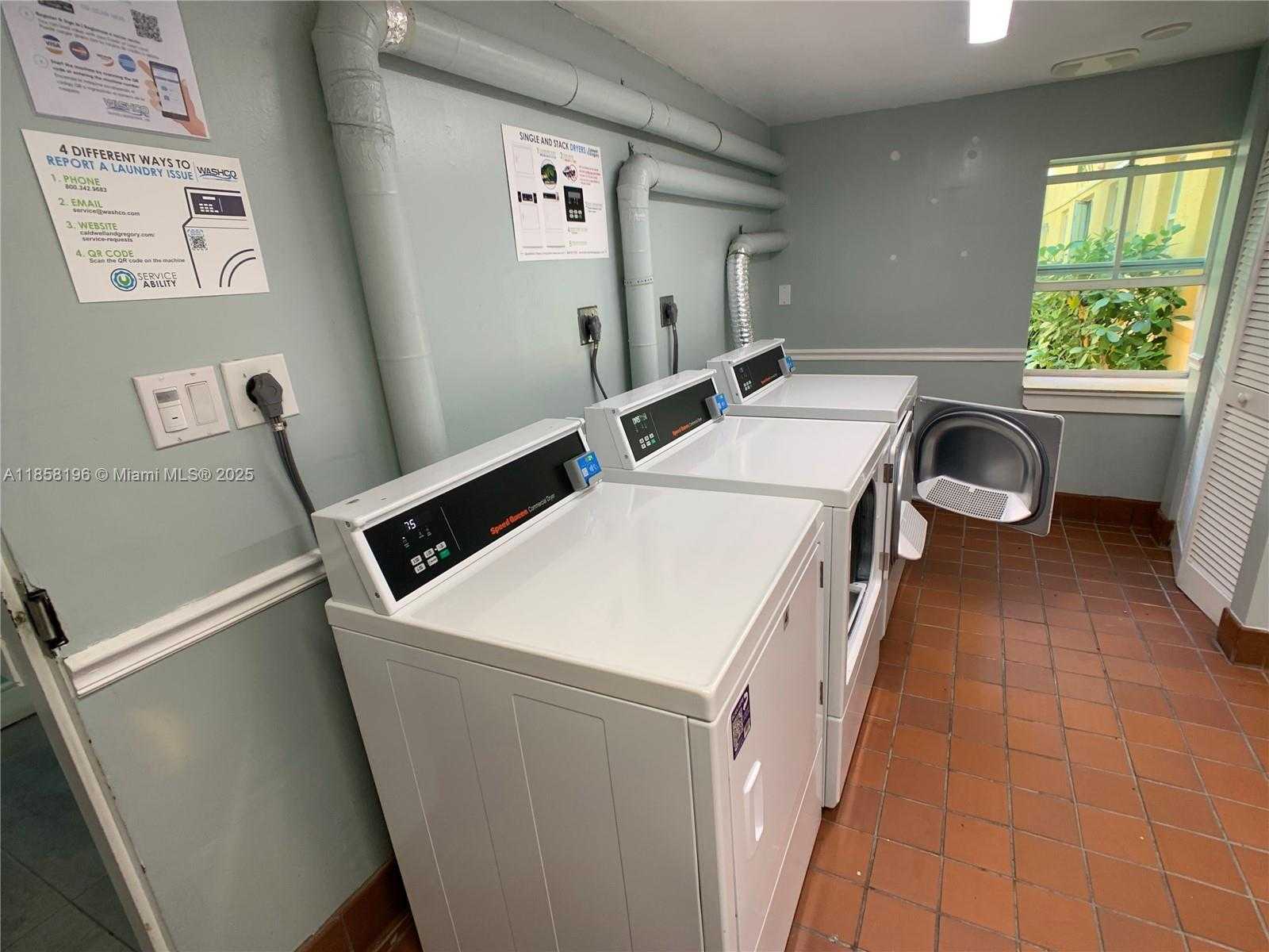 Small Image of 1308 DREXEL AVE #105, Miami Beach Number 5