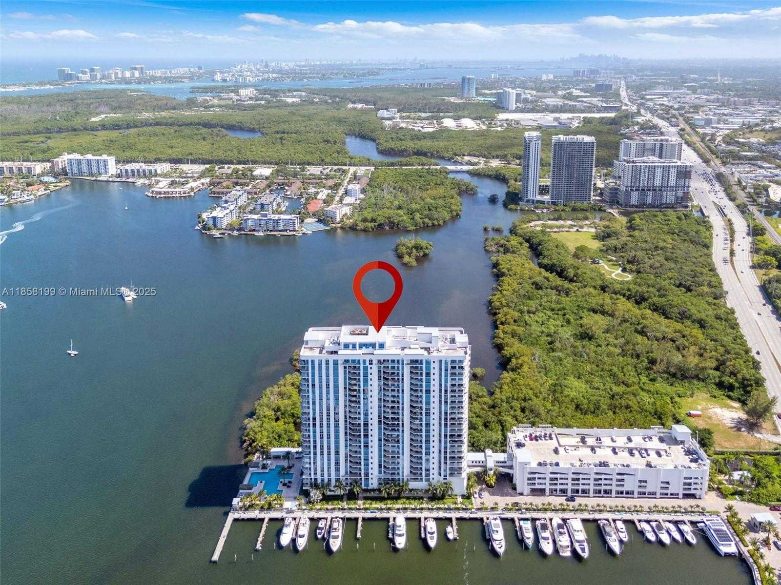 Small Image of 17111 BISCAYNE BL #506-S, North Miami Beach Number 49