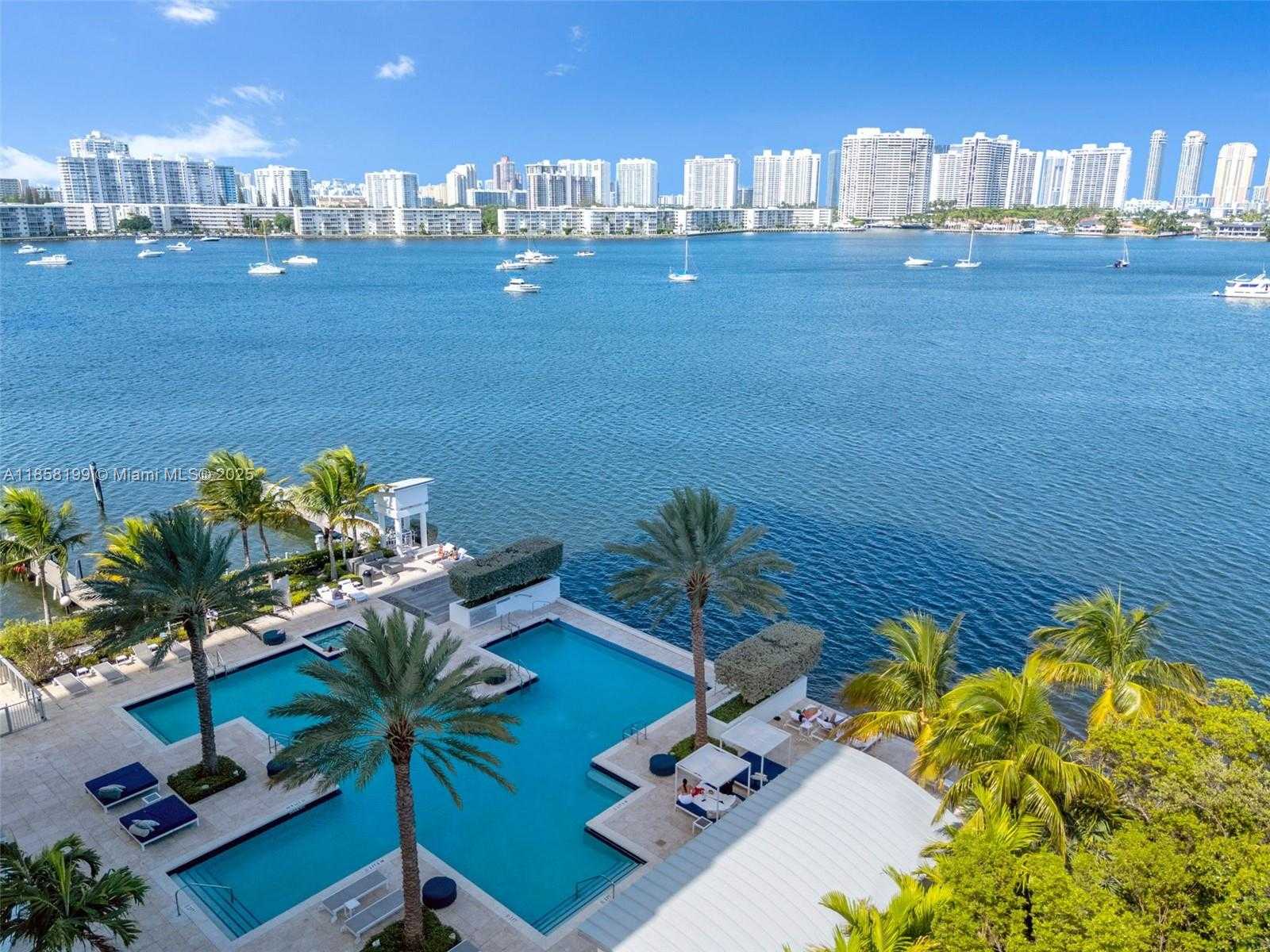 Small Image of 17111 BISCAYNE BL #506-S, North Miami Beach Number 50