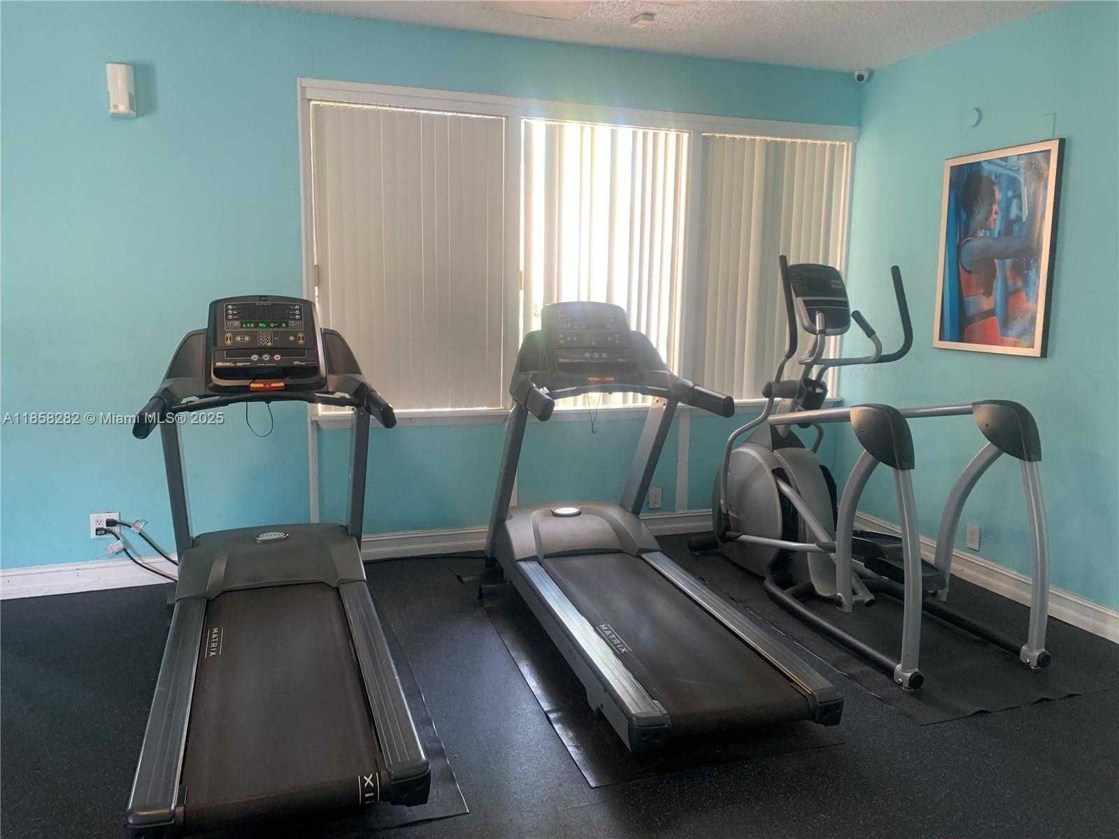 Small Image of 17901 NORTH WEST 68TH AVE #R209, Hialeah Number 19