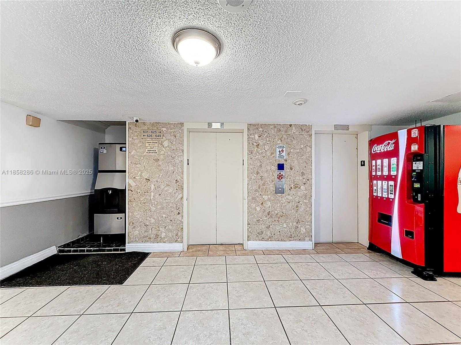 Small Image of 19201 COLLINS AVE #636, Sunny Isles Beach Number 24