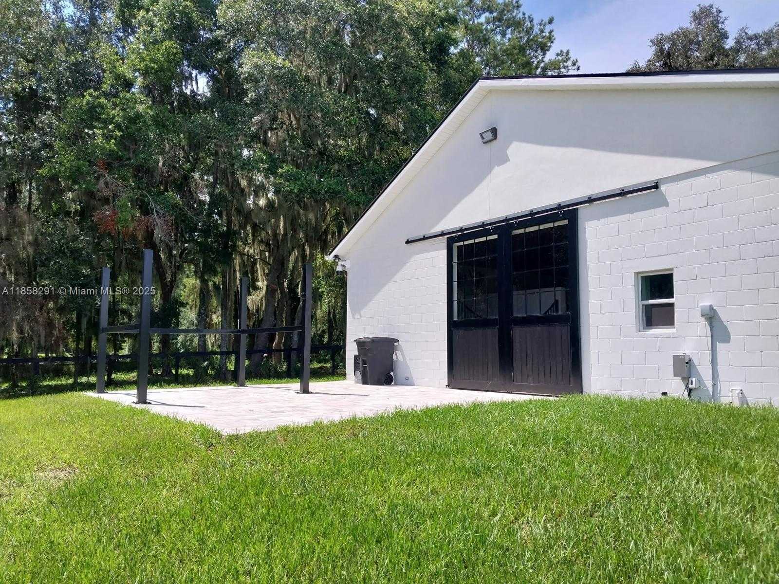 Small Image of 20925 NORTH WEST 100TH AVENUE RD, Other City - In The State Of Florida Number 17