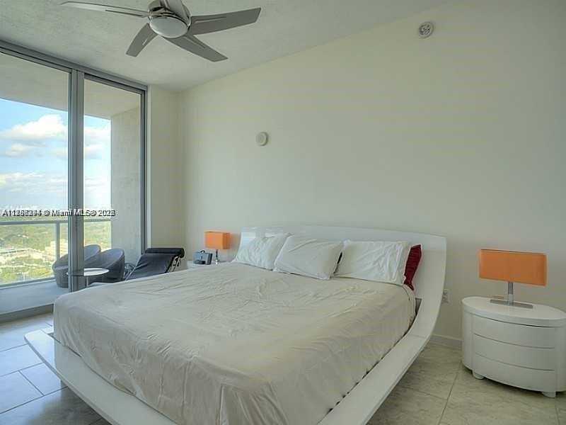 Small Image of 3470 EAST COAST AVE #H2103, Miami Number 7
