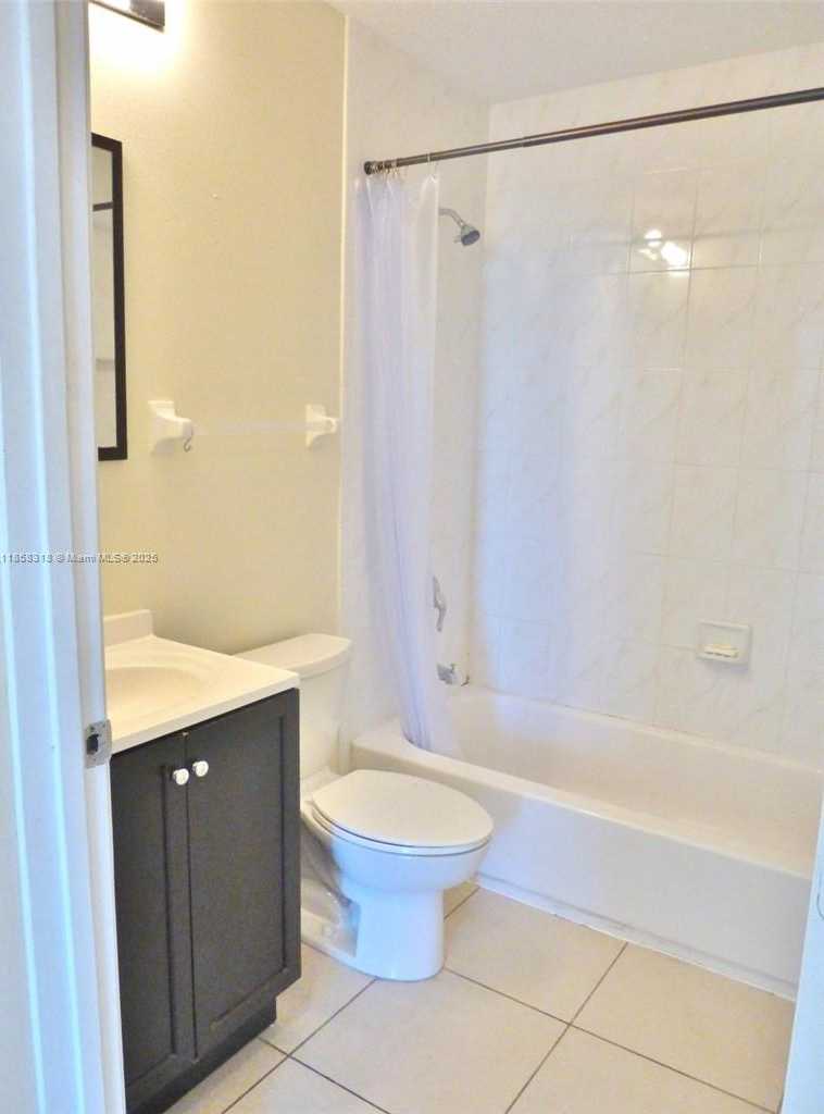 Small Image of 843 SOUTH WEST 13TH AVE #304, Miami Number 4