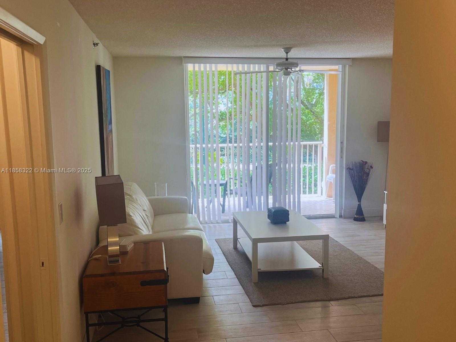 Small Image of 19555 EAST COUNTRY CLUB DR #8206, Aventura Number 3