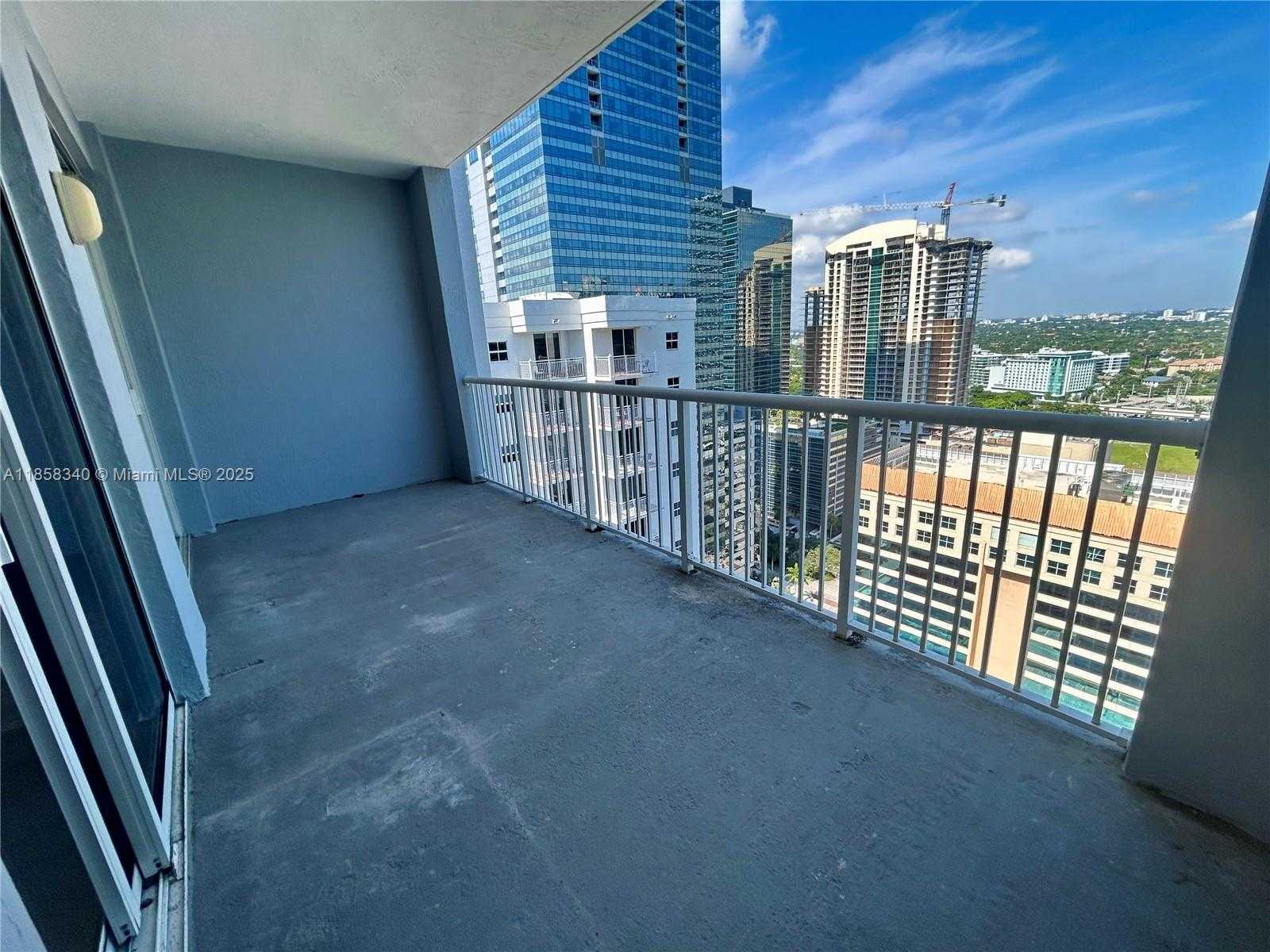 Small Image of 170 SOUTH EAST 14TH ST #3006, Miami Number 10