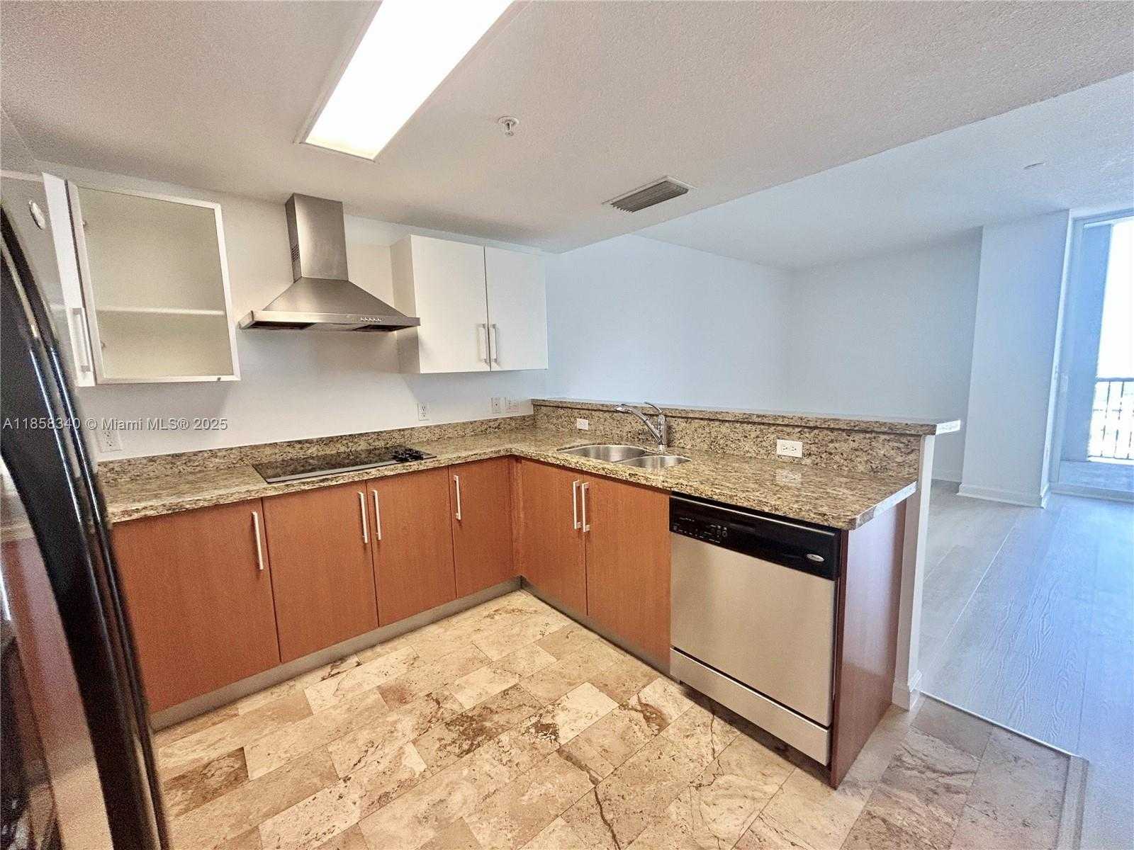 Small Image of 170 SOUTH EAST 14TH ST #3006, Miami Number 3