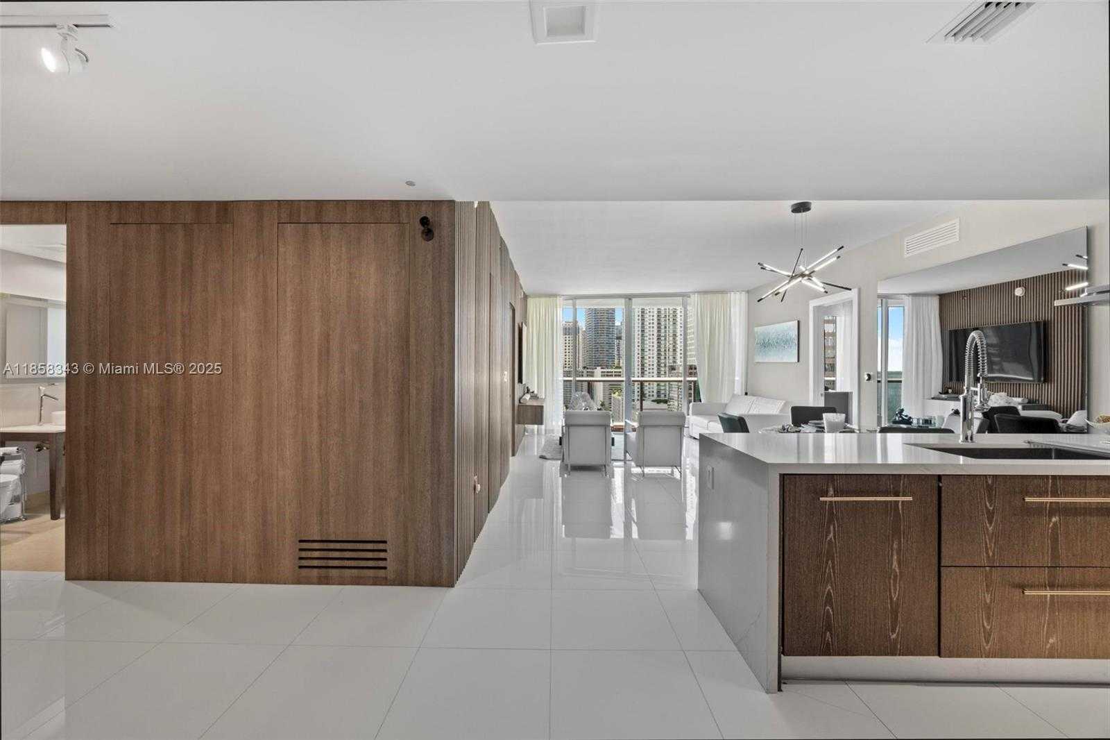 Small Image of 495 BRICKELL AVE #1903, Miami Number 7