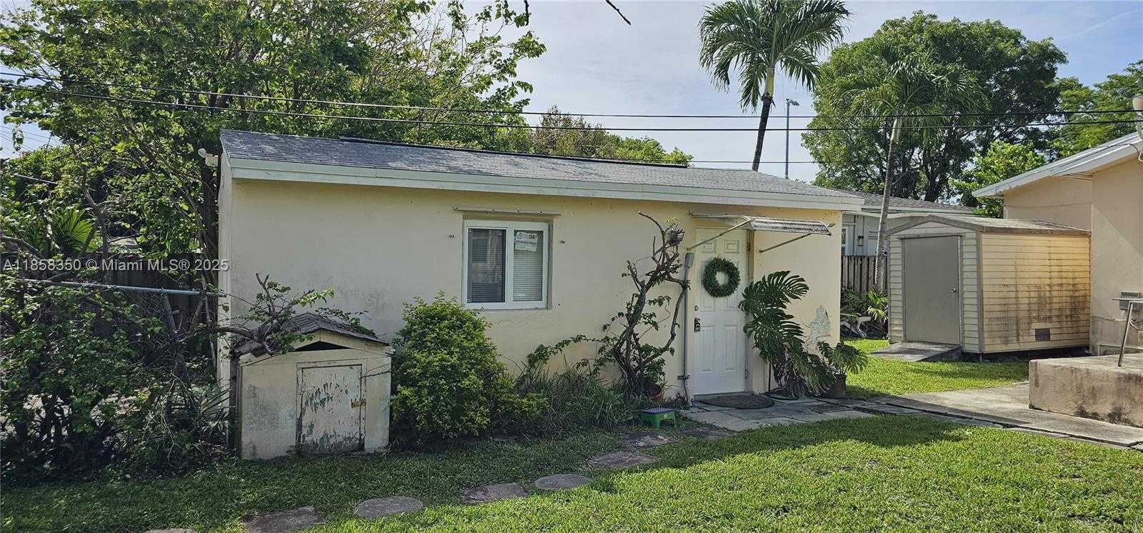 Small Image of 1701 SHENANDOAH ST #3, Hollywood Number 13