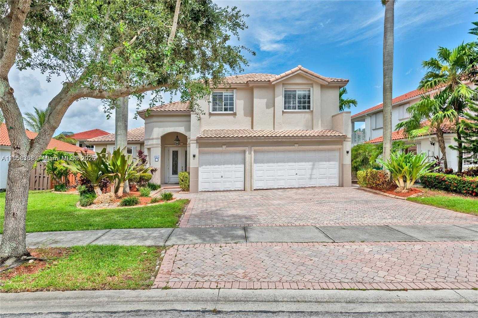 Small Image of 6317 NORTH WEST 113TH #6317, Doral Number 4