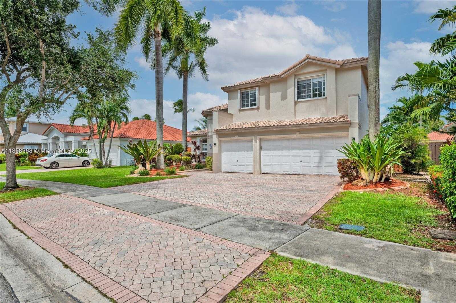 Small Image of 6317 NORTH WEST 113TH #6317, Doral Number 5