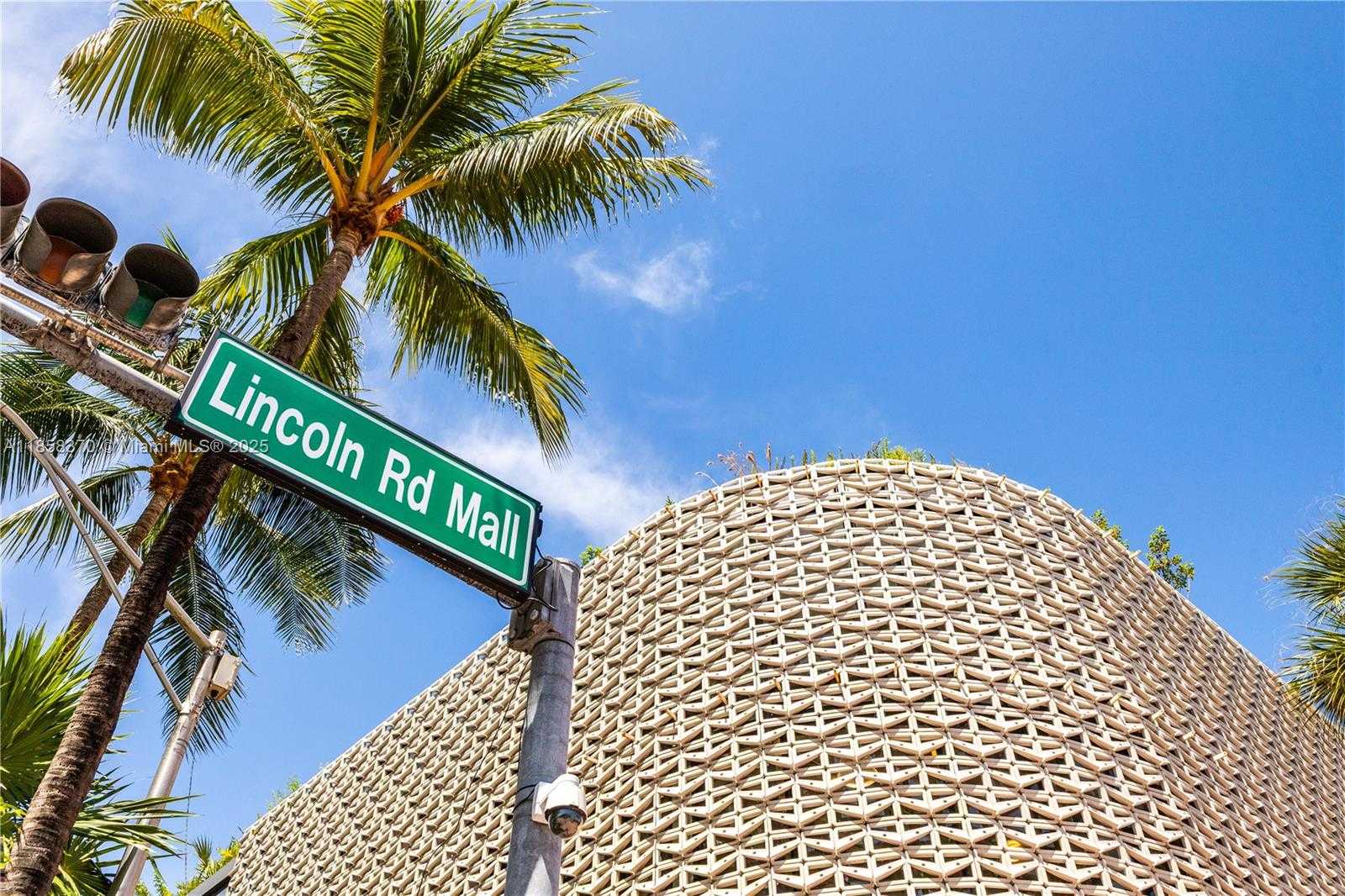 Small Image of 1331 LINCOLN RD #1302, Miami Beach Number 16