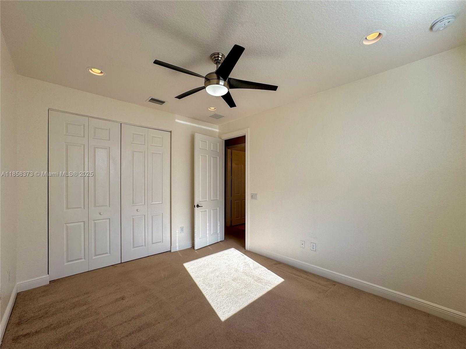 Small Image of 11894 FOX HILL CIR, Boynton Beach Number 17