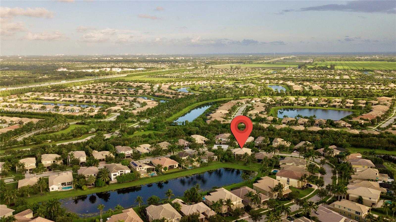 Small Image of 11894 FOX HILL CIR, Boynton Beach Number 2