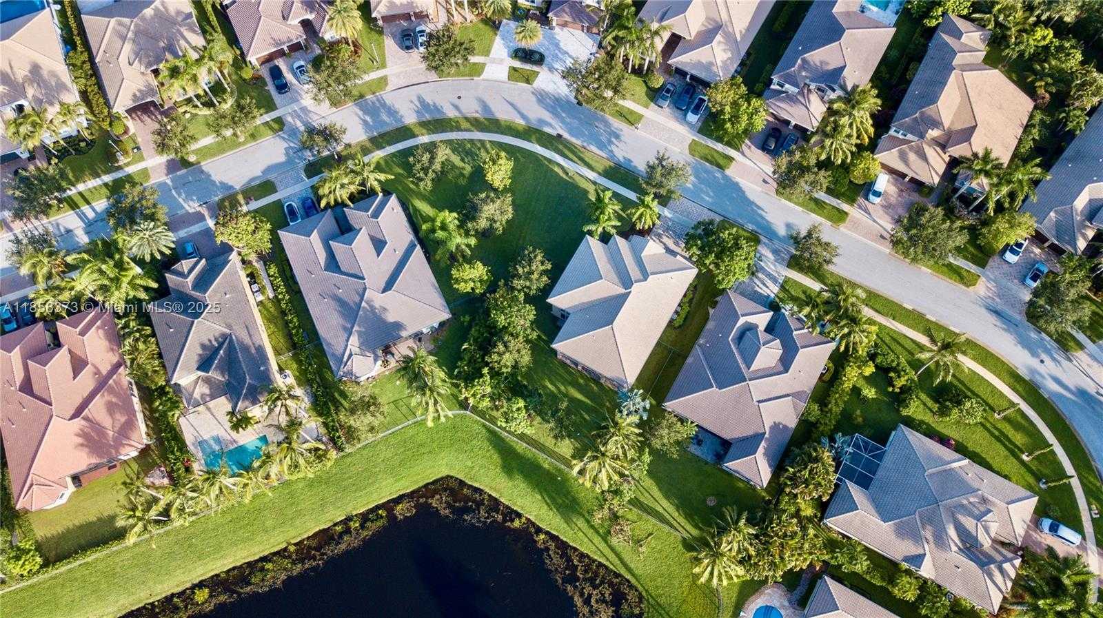 Small Image of 11894 FOX HILL CIR, Boynton Beach Number 24