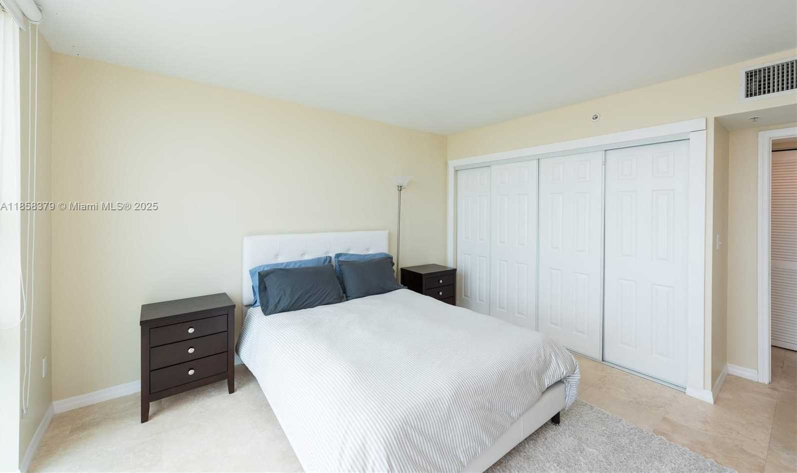 Small Image of 90 ALTON RD #2605, Miami Beach Number 7