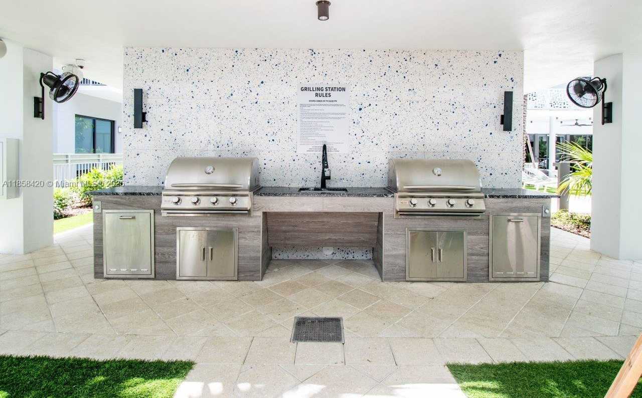 Small Image of 3645 NORTH WEST 36TH ST #515, Miami Number 12