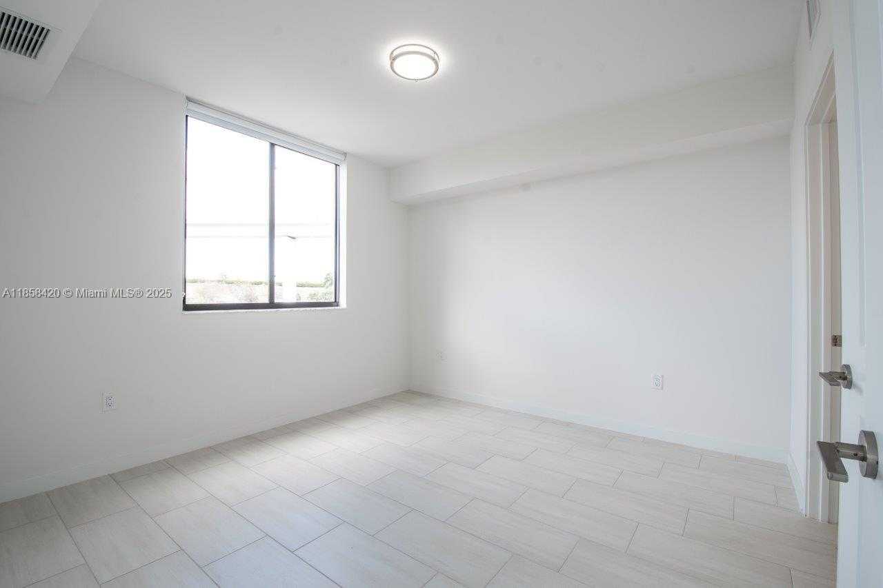 Small Image of 3645 NORTH WEST 36TH ST #515, Miami Number 4