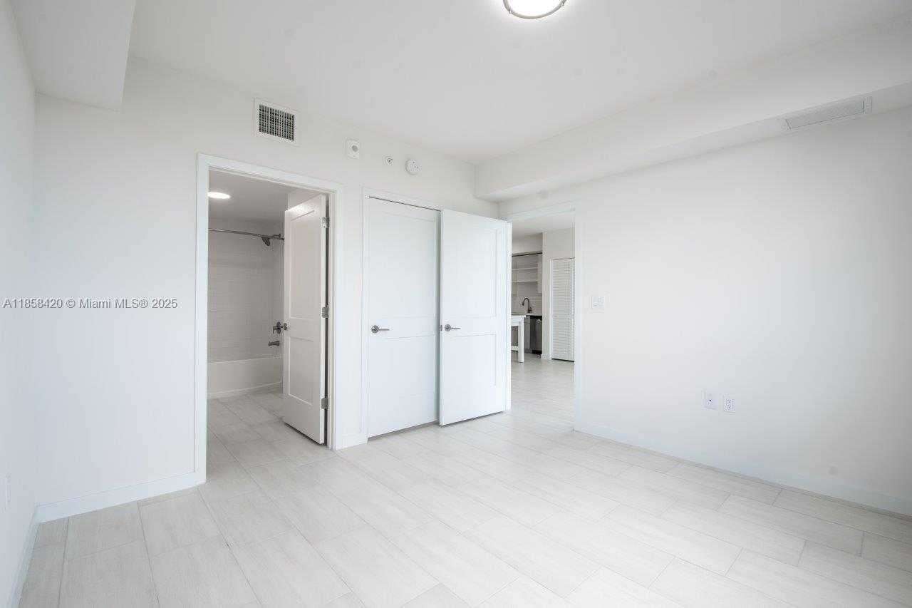 Small Image of 3645 NORTH WEST 36TH ST #515, Miami Number 5
