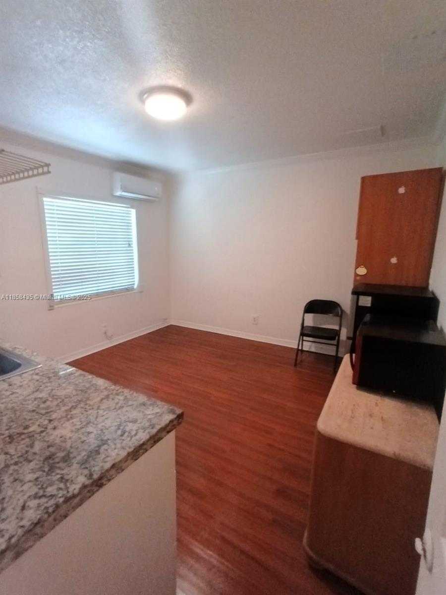 Small Image of 919 NORTH 19TH AVE #b, Hollywood Number 3