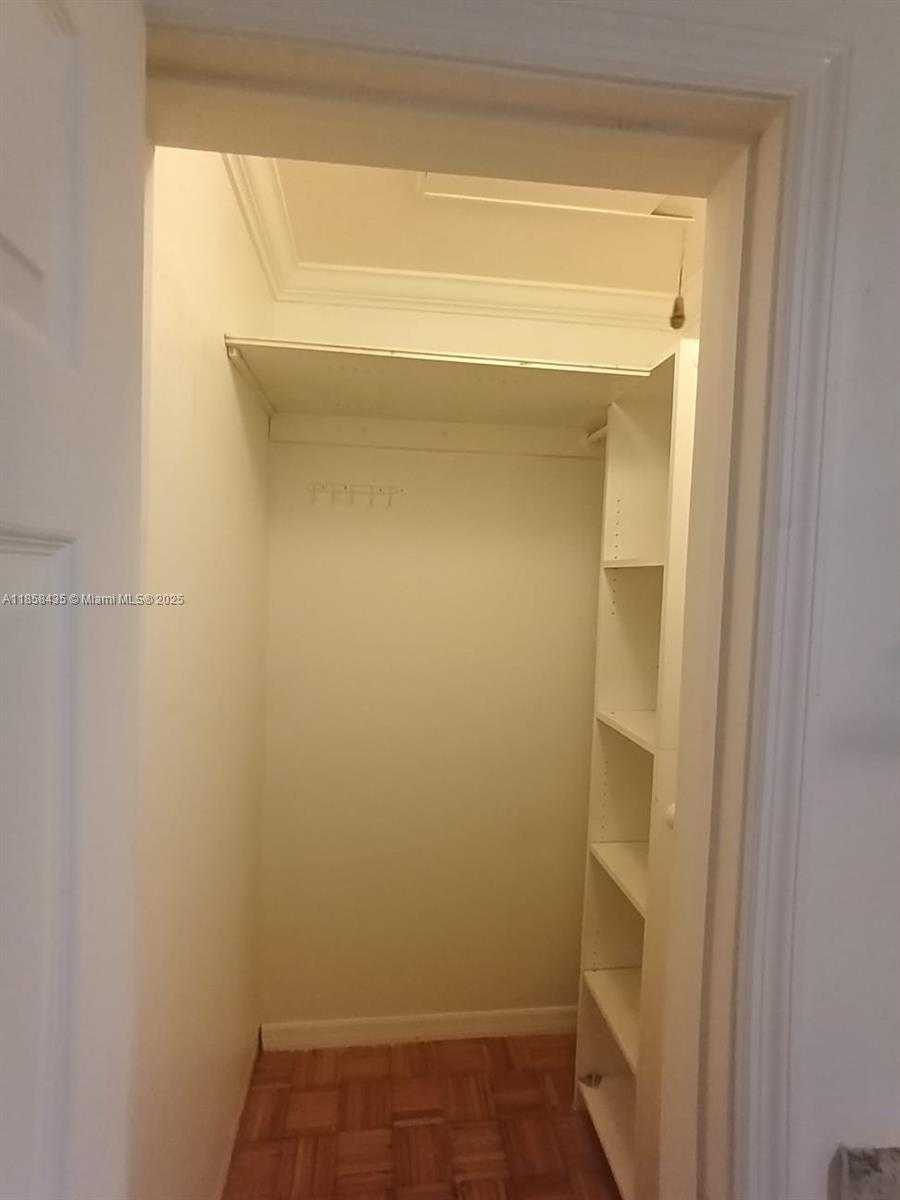 Small Image of 919 NORTH 19TH AVE #b, Hollywood Number 5