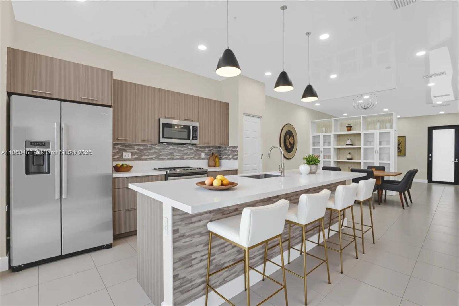 Small Image of 8151 NORTH WEST 104TH AVE #7, Doral Number 2