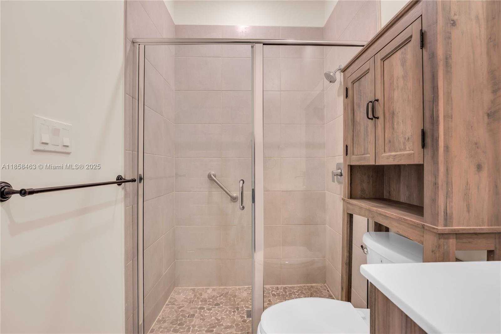 Small Image of 8151 NORTH WEST 104TH AVE #7, Doral Number 24
