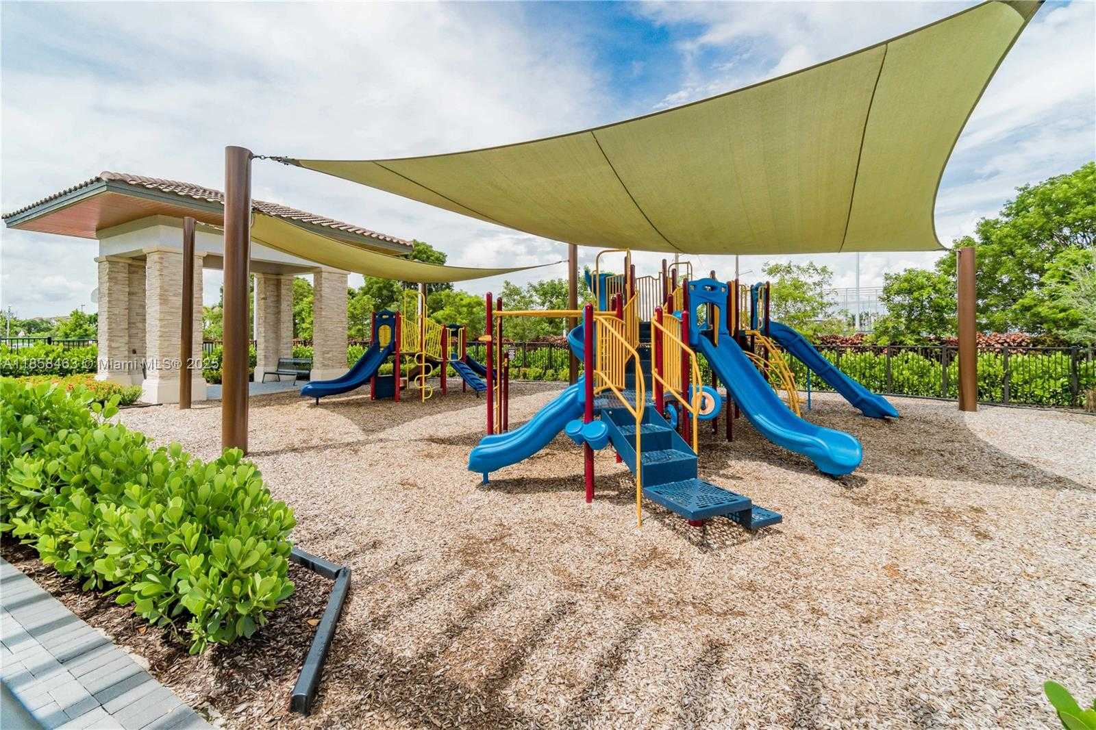 Small Image of 8151 NORTH WEST 104TH AVE #7, Doral Number 38