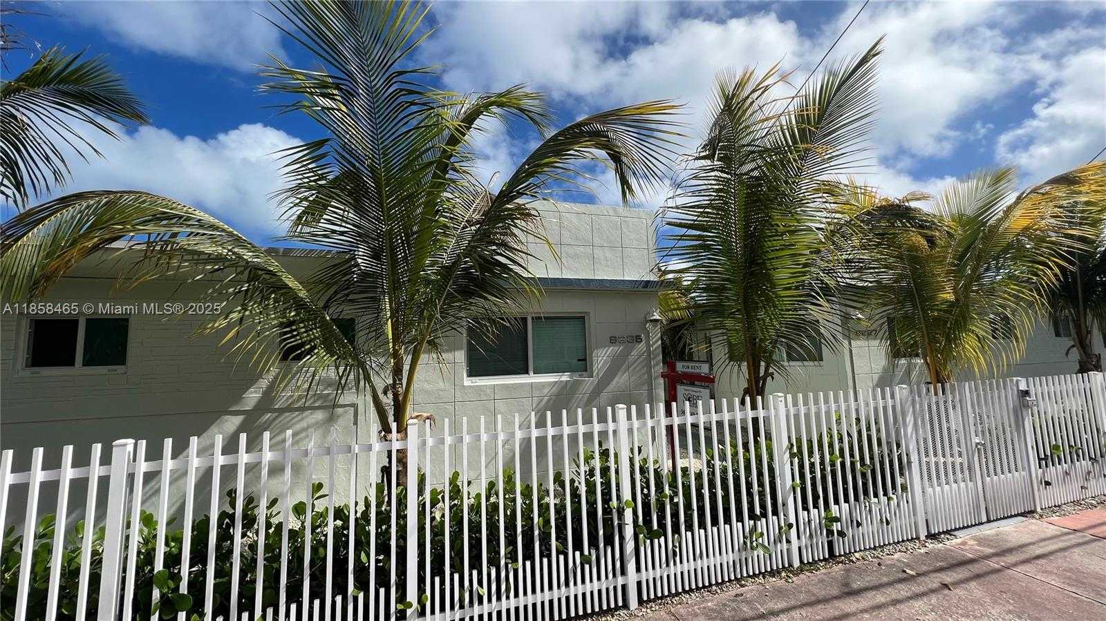 Small Image of 8227 CRESPI BLVD #3, Miami Beach Number 20