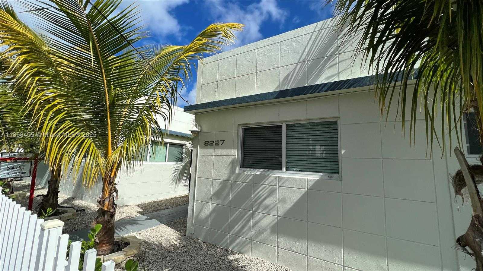 Small Image of 8227 CRESPI BLVD #3, Miami Beach Number 21