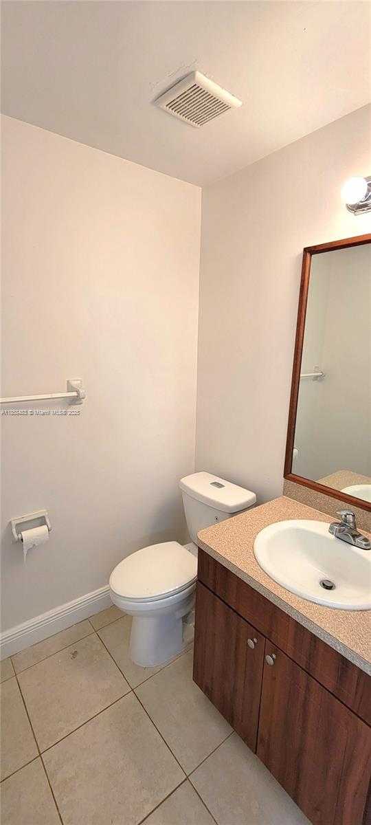 Small Image of 11755 SOUTH WEST 102ND ST, Miami Number 10