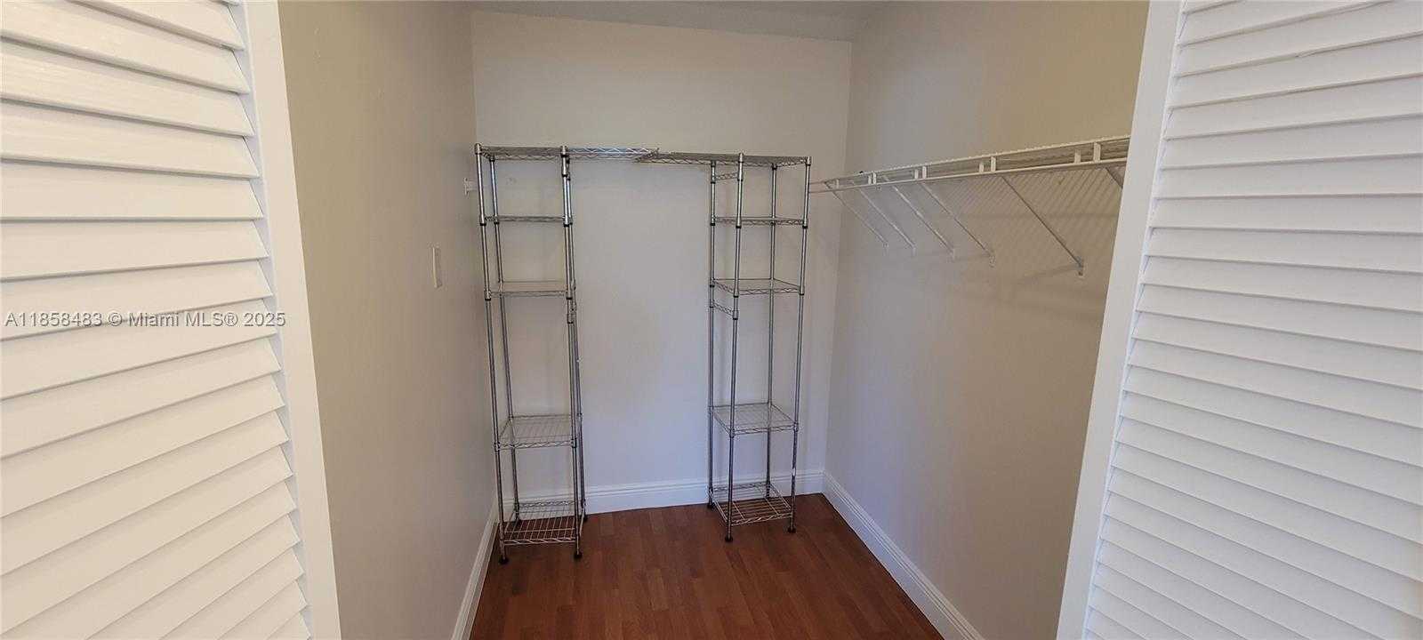 Small Image of 11755 SOUTH WEST 102ND ST, Miami Number 17