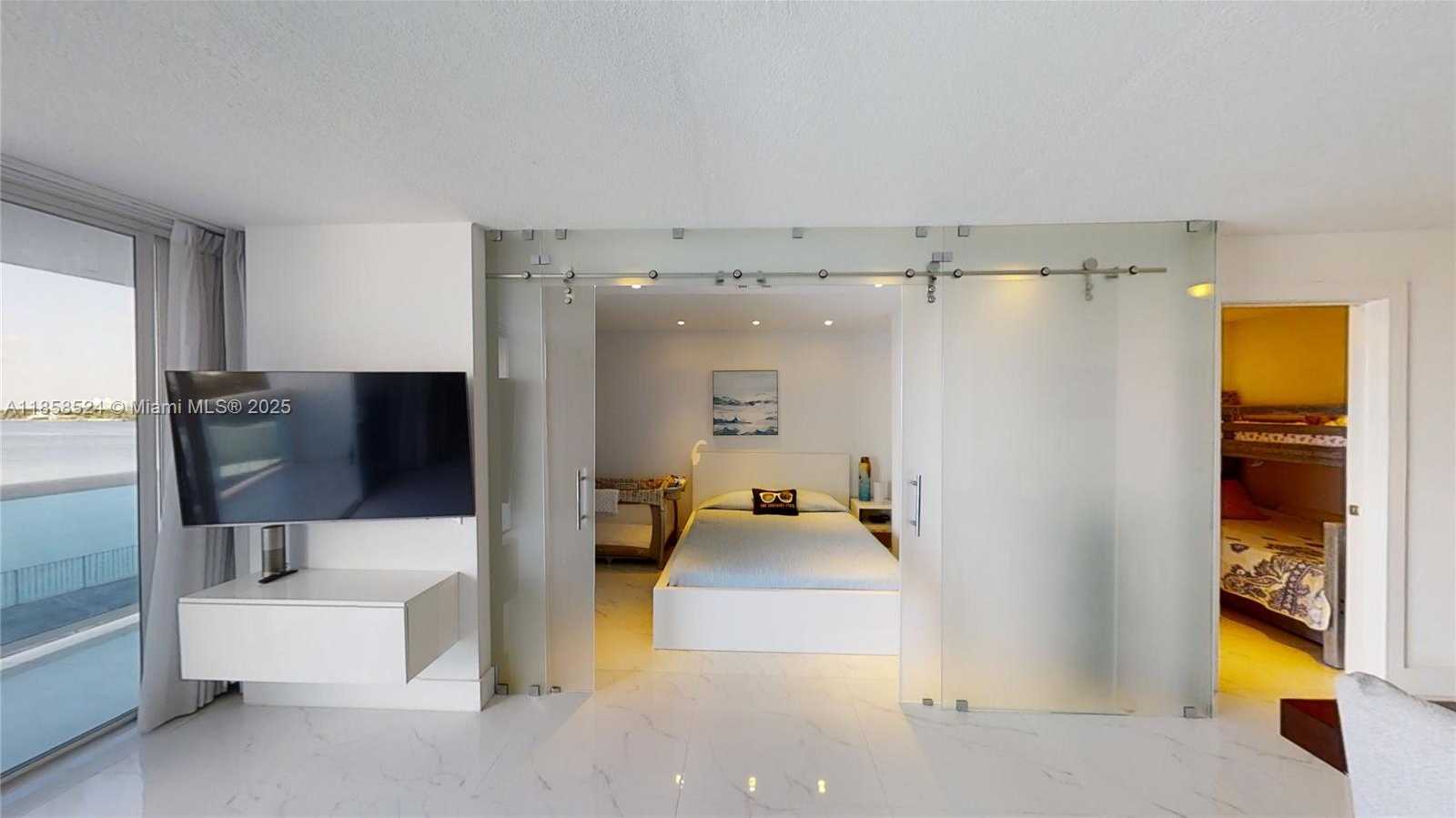 Small Image of 6770 INDIAN CREEK DR #4J, Miami Beach Number 13
