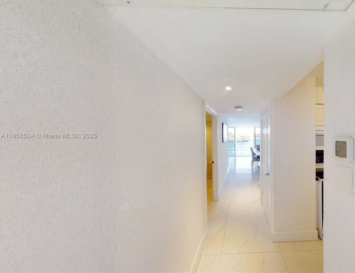 Small Image of 6770 INDIAN CREEK DR #4J, Miami Beach Number 20
