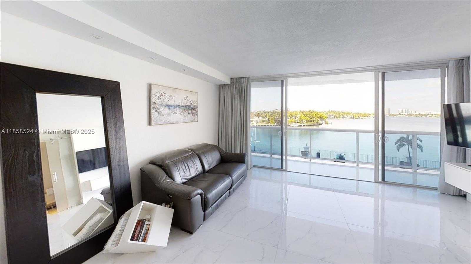 Small Image of 6770 INDIAN CREEK DR #4J, Miami Beach Number 7