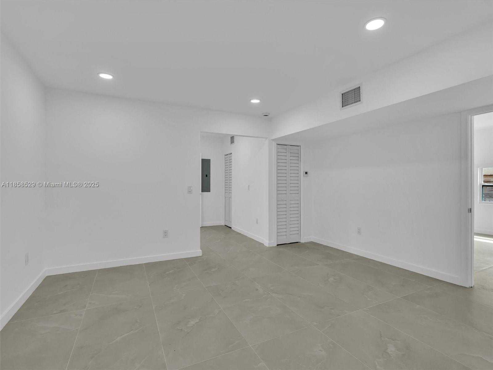 Small Image of 107 CENTRAL AVE, Delray Beach Number 11