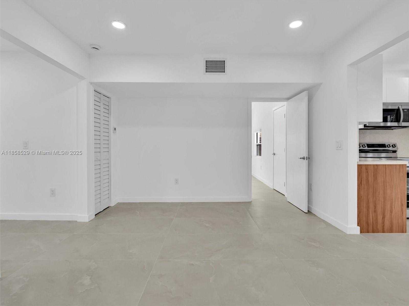 Small Image of 107 CENTRAL AVE, Delray Beach Number 14