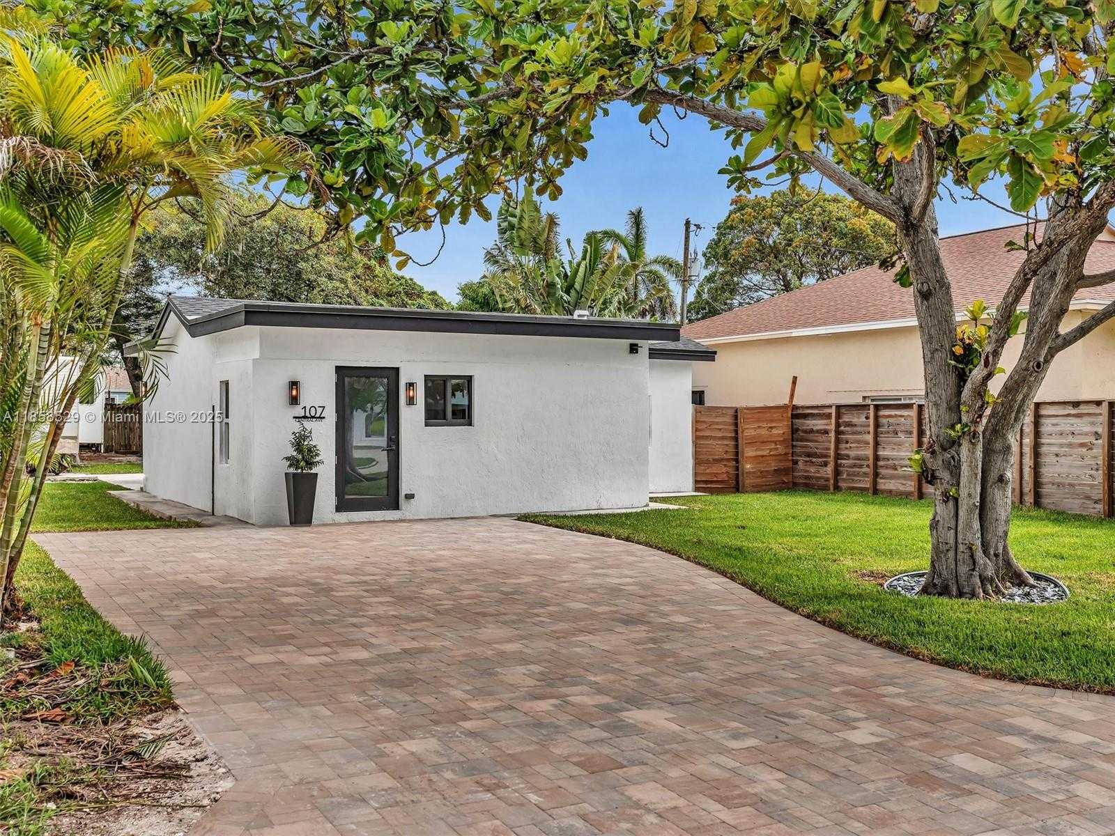 Small Image of 107 CENTRAL AVE, Delray Beach Number 3