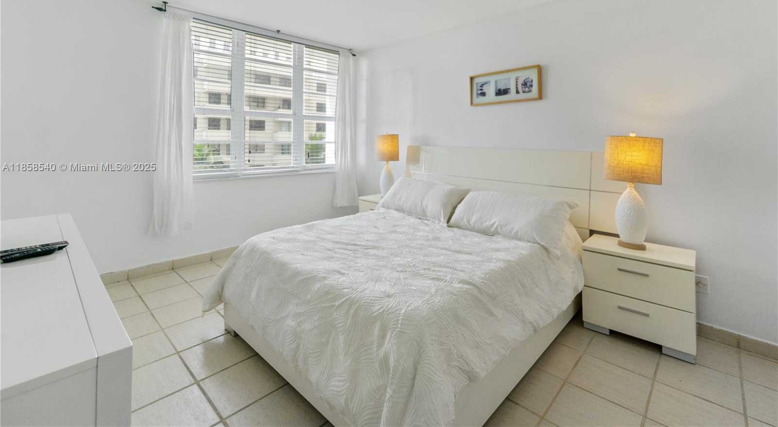Small Image of 100 LINCOLN RD #734, Miami Beach Number 9