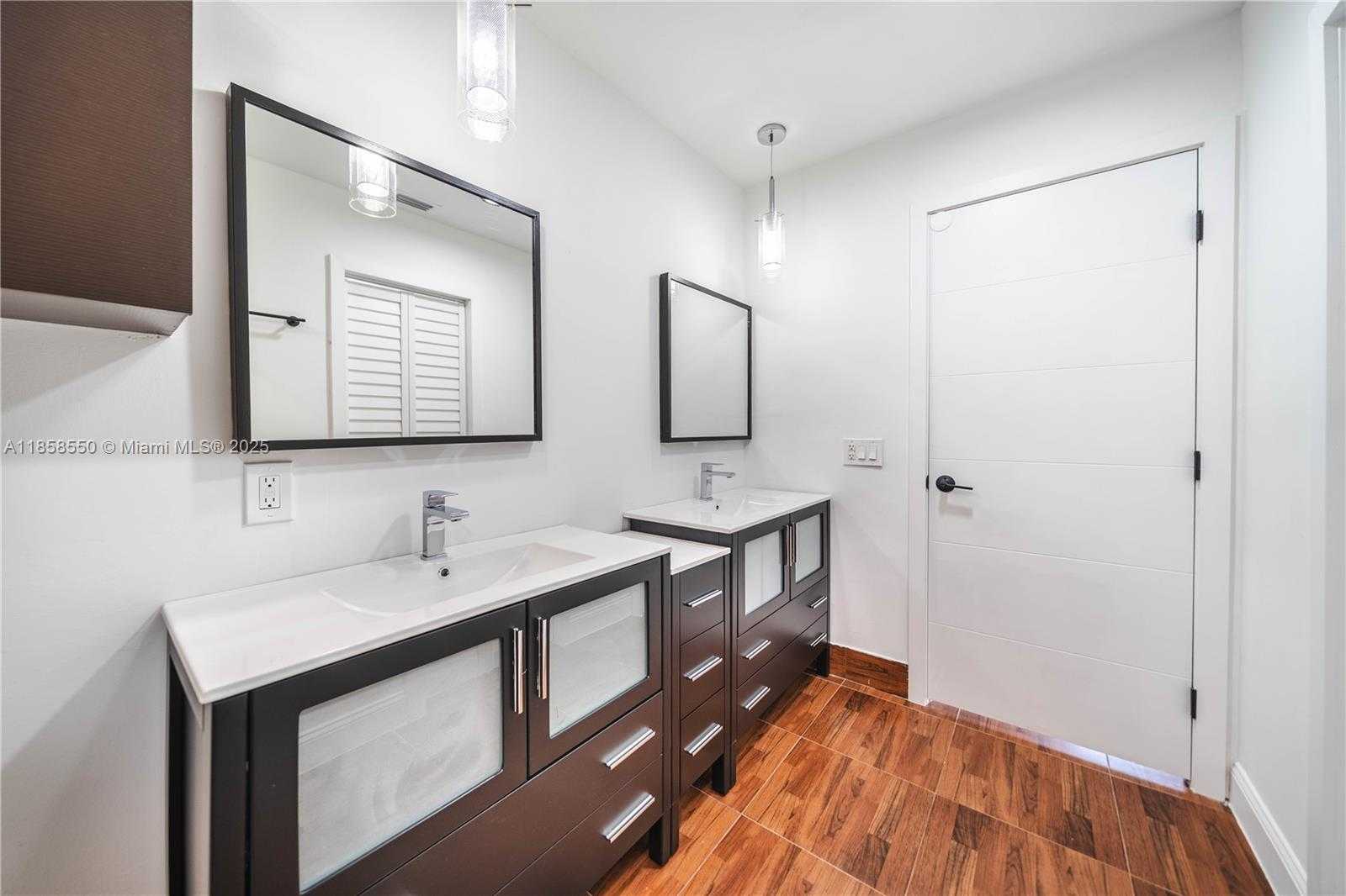 Small Image of 1001 NORTH WEST 127TH PL #1, Miami Number 31