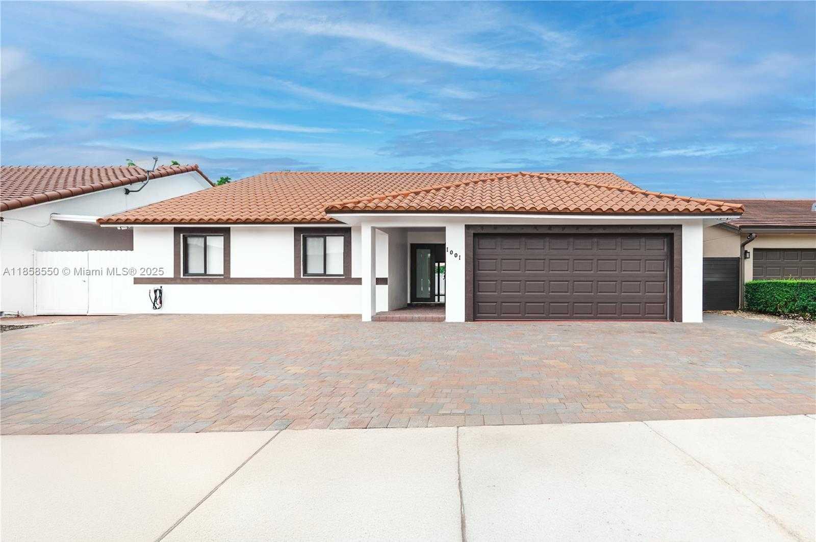 Small Image of 1001 NORTH WEST 127TH PL #1, Miami Number 36