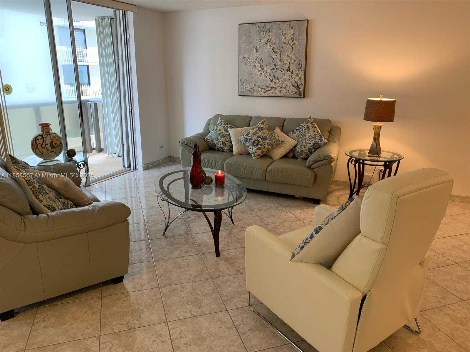 Small Image of 6039 COLLINS AVE #505, Miami Beach Number 6