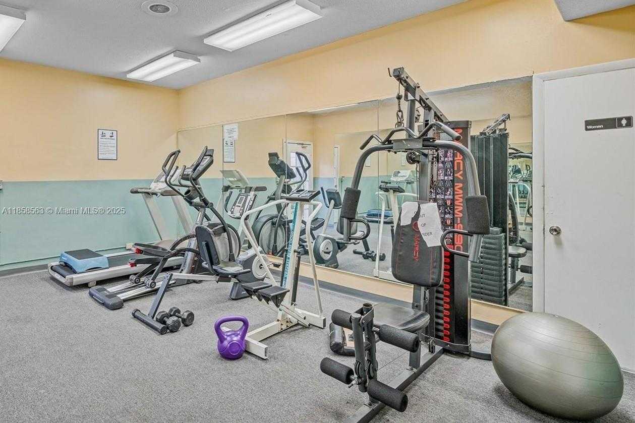 Small Image of 10740 NORTH KENDALL DR #L13, Miami Number 13
