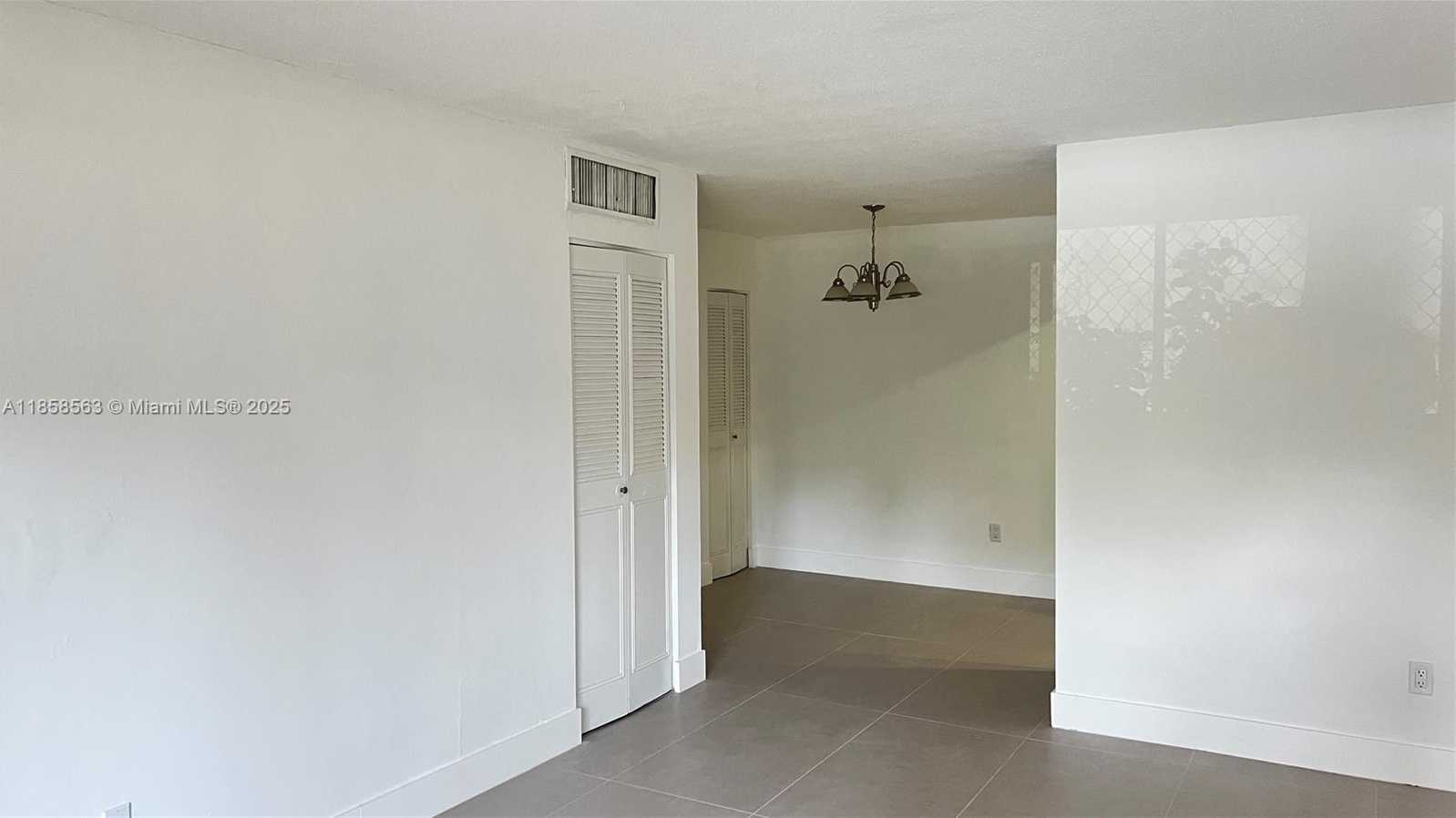 Small Image of 10740 NORTH KENDALL DR #L13, Miami Number 3