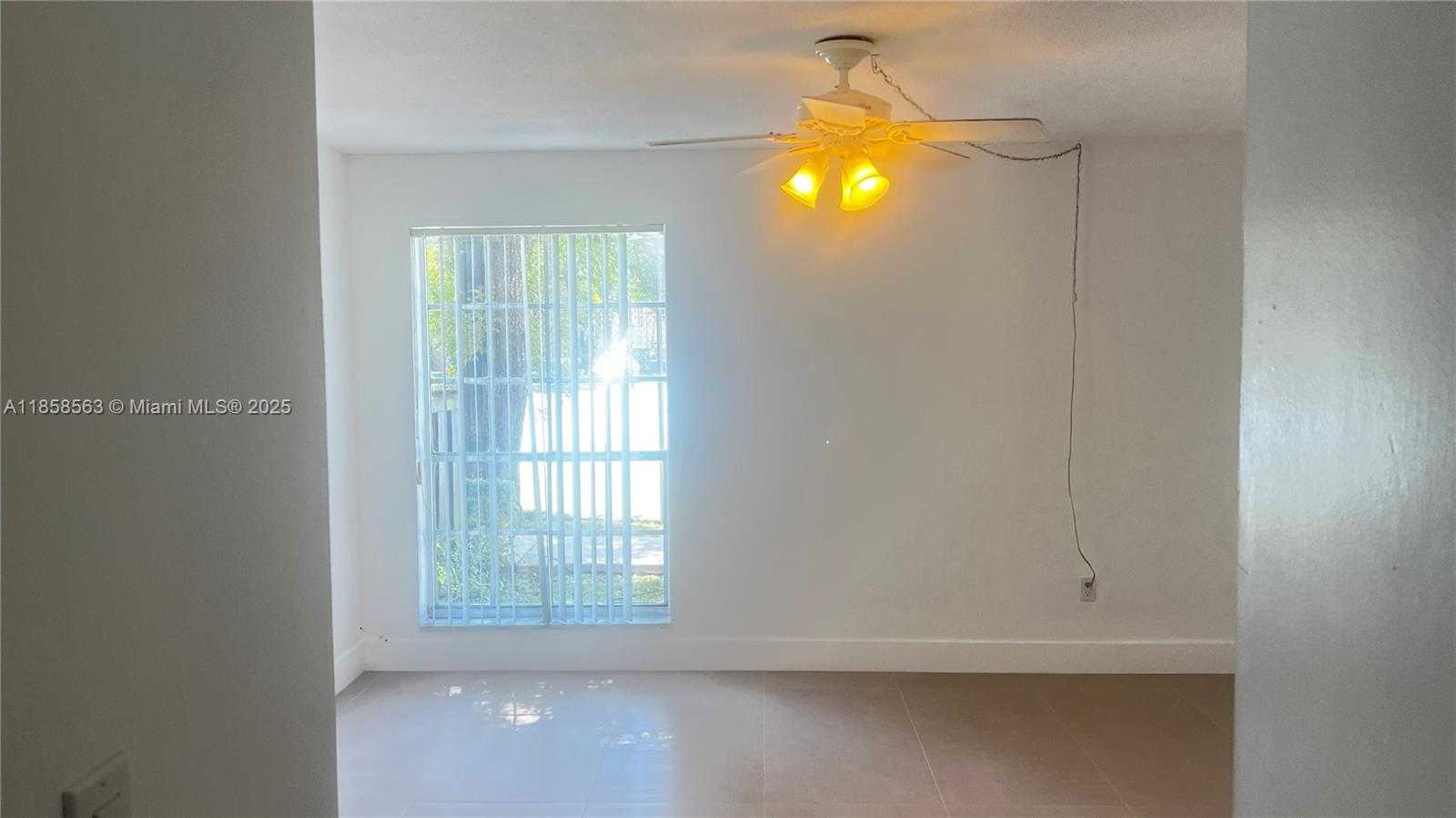 Small Image of 10740 NORTH KENDALL DR #L13, Miami Number 7