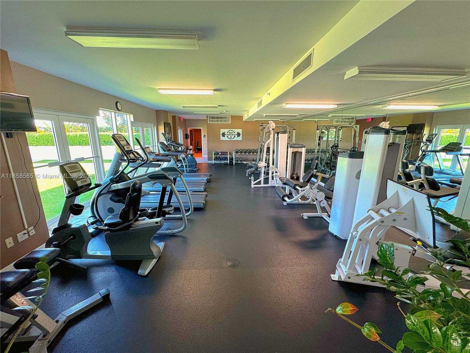 Small Image of 3000 SOUTH CORAL WAY #816, Miami Number 14